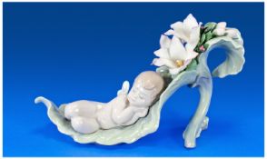 Lladro Figure `Dreaming Of Dew Drops` Model number 6787. Issued 2001-2004. Retired. 6`` in height.
