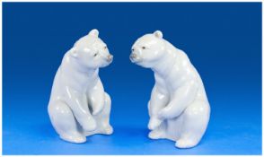 Lladro Animal Figures, Polar Bears (2) in total. Model no 1208. Each 4.75 inches high.