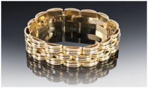 Ladies 9 Carat Gold Bracelet Railway Design. Stamped 9 carat 23.7 grams 7.5 inches in length.