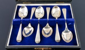 A Boxed Set Of Six Silver Teaspoons, Hallmark Sheffield 1925.