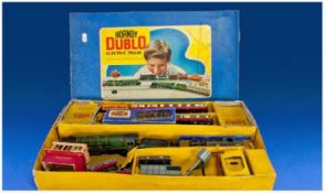 Hornby Dublo Electrical Train Set, boxed. Comprising trains, cariages and accessories. Good lot