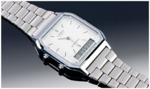 Gents Stainless Steel Quartz Wristwatch With White Enamelled Dial And Digital Display.