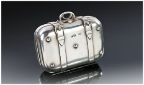 Sampson Mordan Silver Novelty ``Suitcase`` Sewing Etui Made In London 1876 By Sampson Mordan.