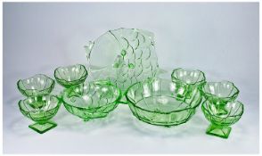 Art Deco Green Glass Dessert Set, comprising six sundae pedestal dishes, large bowl, smaller dish