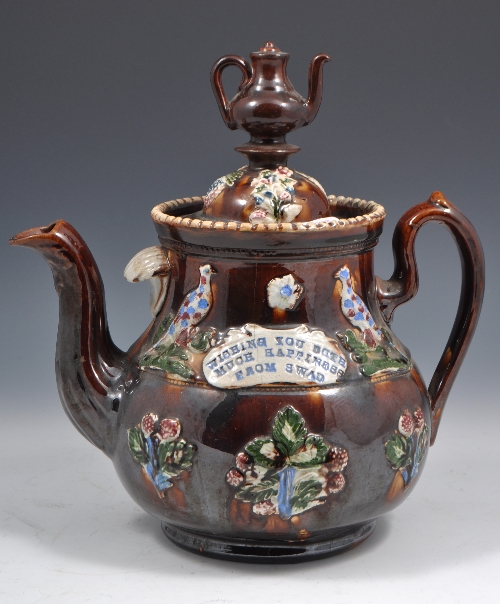 Bargeware teapot, circa 1900, "WISHING YOU BOTH MUCH HAPPINESS FROM SWAD", teapot finial, applied
