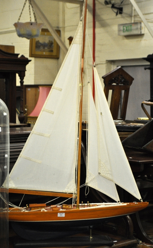 Pond yacht, length 91cms, on a stand.