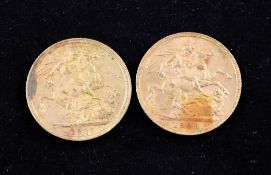 A 1909 gold sovereign and an 1889 sovereign
