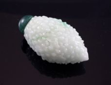 A Chinese glass `lizhi` shaped snuff bottle, in imitation of jadeite, 6cm