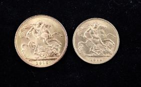 A George V 1915 gold full sovereign and a 1914 gold half sovereign.