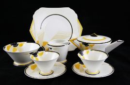 A Shelley Sunray pattern twenty three piece teaset, in bonjour shape, pattern no.11742, green and