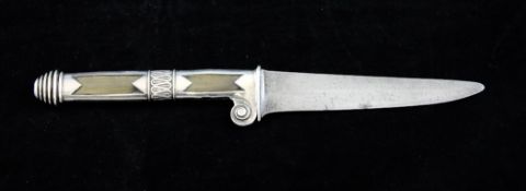 An early 20th century continental silver and horn inset dagger, 9.25in.