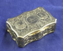 A good Victorian 18ct gold presentation table snuff box by Charles Rawlings & William Summers, of