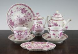 A Worcester ten piece part tea service, c.1780, each piece of reeded form, painted in puce and