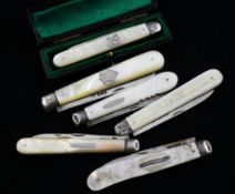 A Victorian silver and mother of pearl fruit knife by George Unite & 5 others. A Victorian silver