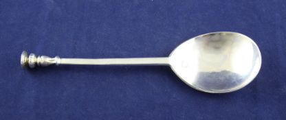 A 17th century Commonwealth silver seal top spoon, 7in. A 17th century Commonwealth silver seal