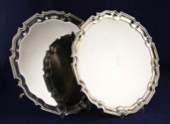 A pair of Edwardian silver salvers, by Elkington & Co, of shaped circular form, with engraved