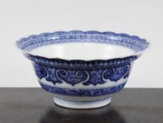 A Chinese blue and white scalloped edge bowl, Jiaqing period, the exterior painted with bands of `