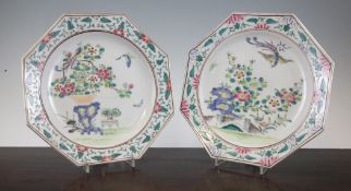 A pair of Japanese enamelled porcelain octagonal dishes, early 20th century, each painted with a