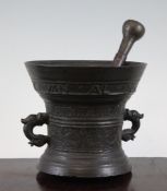 A 17th century Dutch bronze mortar, cast with inscription "LOF GODT VAN AL - 1638", 6.25in.,