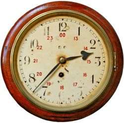 GNR 8" mahogany cased, Fusee Clock by John Walker. Supplied to the GNR with pre-grouping number 789,