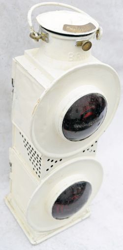 BR(W) Slip Coach Lamp of significant proportions, standing 23" tall. Double bullseye lens, each