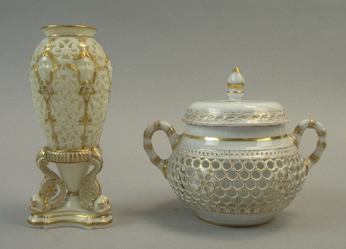 A Grainger and Co, Worcester reticulated vase and stand, late 19th century, the tear drop shaped