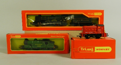 Three boxed Triang Hornby Locomotives, a Catalogue Reference R868 M7 Tank Locomotive in Southern