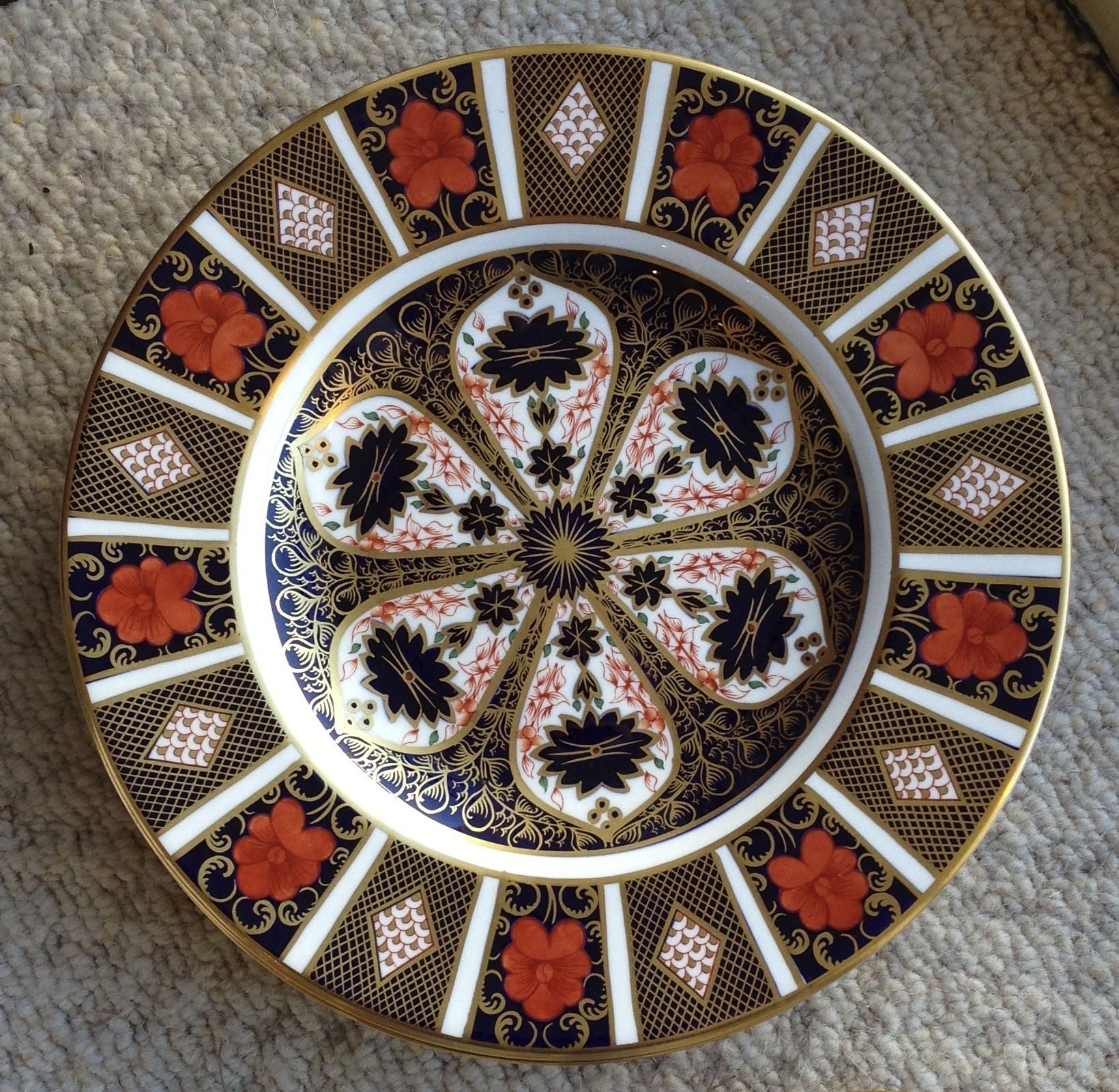 Crown Derby Imari pattern plate 27cms x 6cms.