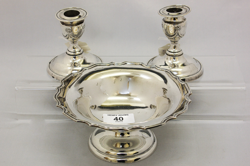 A small silver stemmed bowl, maker Walker & Hall, Sheffield 1932 with shaped border, 6oz; together