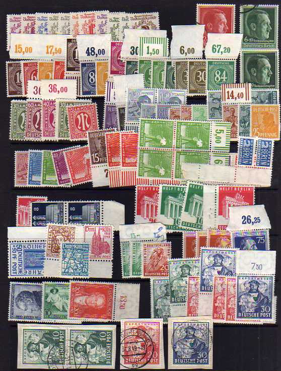 BOX WITH ESTATE COLLECTION IN TWO ALBUMS AND LOOSE IN ENVELOPES, SORTED BY COUNTRIES, AUSTRIA,
