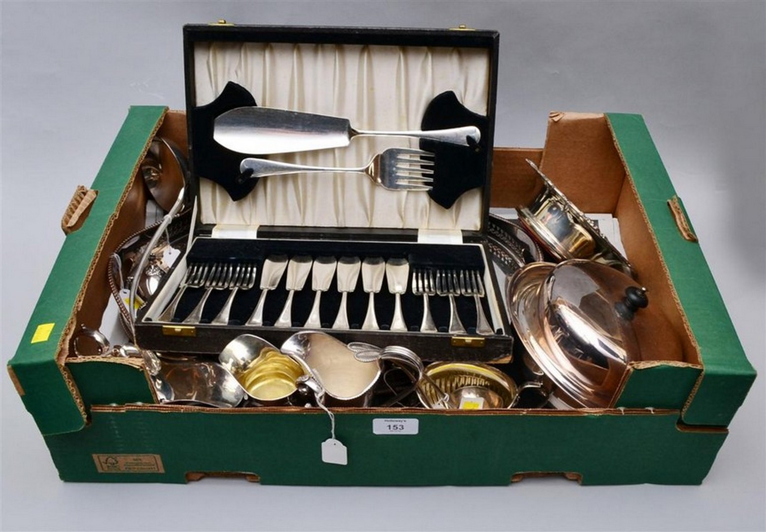 An oval silver plate on copper gallery tray, 46cm (18in), a cased set of plated fish knifes, forks