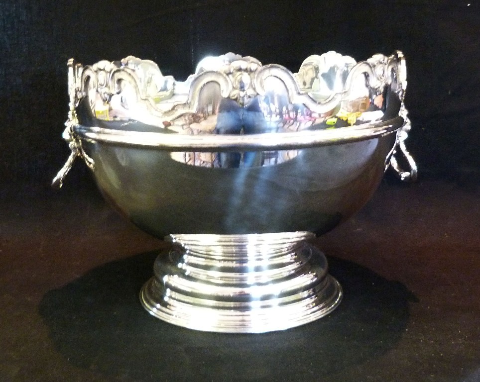 A Large Silver Plated Pedestal Punch Bowl, with lion mask handles, 34cms diameter