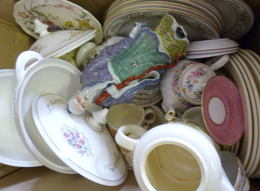 A Royal Doulton `Alton` Pattern Part Dinner Service, together with a collection of other ceramics