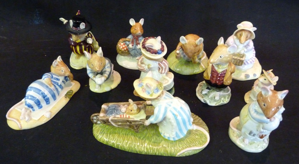 A Royal Doulton Brambly Hedge Figure `Lady Wood Mouse`, together with a collection of other