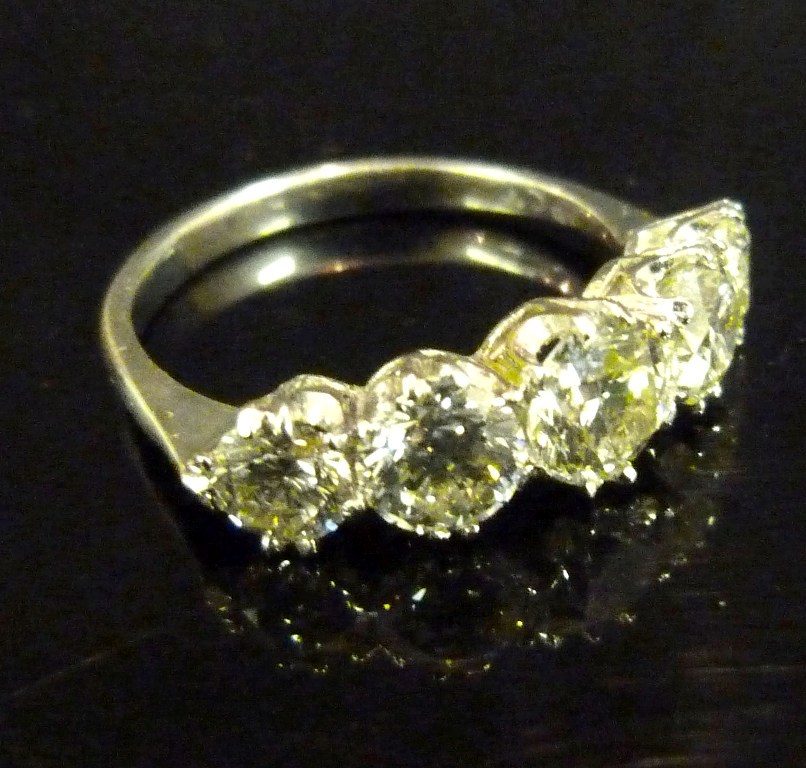 An 18ct.White Gold Five Stone Diamond Ring, approximately 2.96cts.