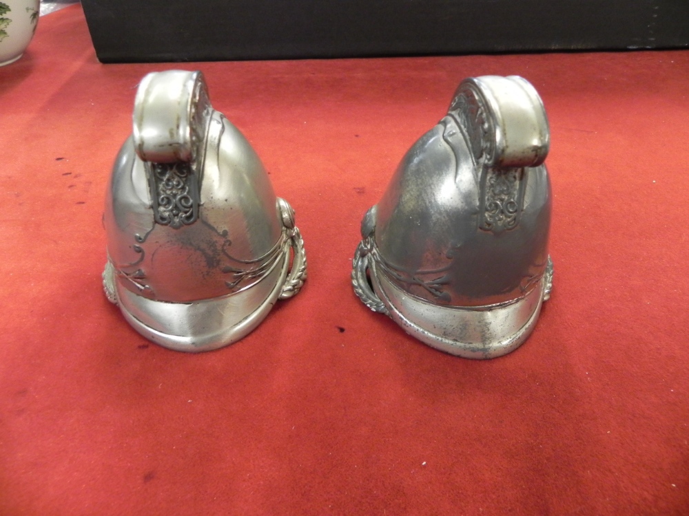 Victorian Fireman`s Helmet Inkwells - Pair of Victorian Fireman`s Helmet inkwell 10cm high made of