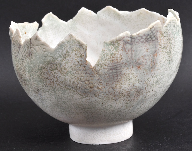 A LATE 19TH CENTURY JAPANESE MEIJI PERIOD FINELY POTTED BOWL of naturalistic form. Good condition.