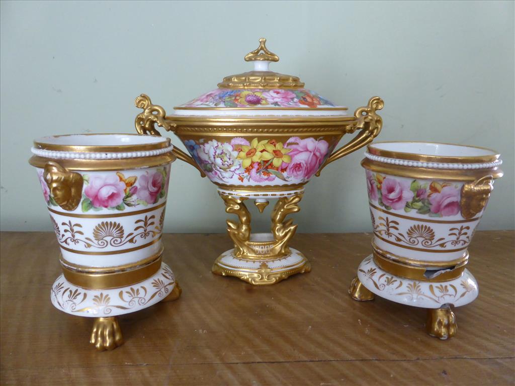 ROYAL CROWN DERBY 2 HANDLED VASE ON STAND WITH GILT AND FLORAL DECORATION TOGETHER WITH 2 UNMARKED