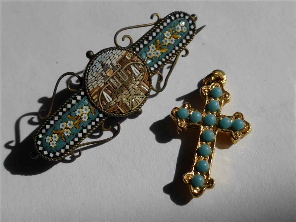 MICRO MOSAIC BROOCH AND TURQUOISE SET GOLD CRUCIFIXPostage Cost (basic) : £15