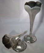 2 silver specimen vases (one broken) Birm 1906