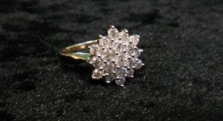 18ct gold diamond cluster ring approx 1.5ct - size approx P