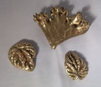 Pr of gold coloured leaf earrings & brooch