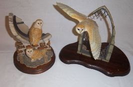 2 Border fine art figurines of owls in windows