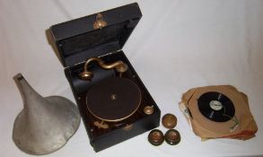 Viva-tonal Grafonola, 3 record cleaners inc HMV records & an aluminium gramaphone horn