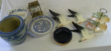 Beswick seagulls (damaged), willow pattern dish, spode bowl, kundo clock etc