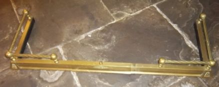 Brass extendable fender