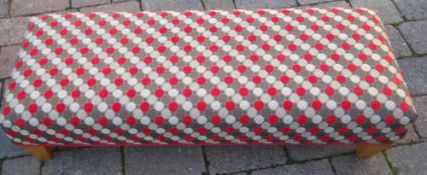 Fabric bench stool (dots)