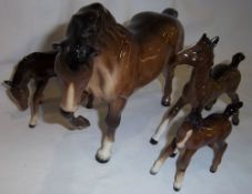 Beswick horse & 3 Beswick foals