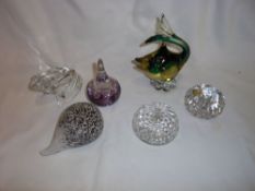 Glass fish & 5 other glass paperweights