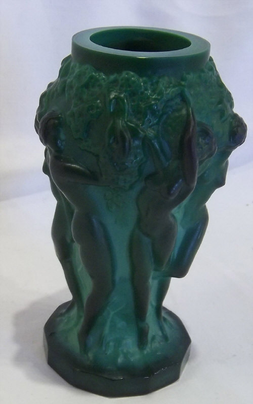 Green glass vase in style of Heinrich Hoffman approx 5 cm high